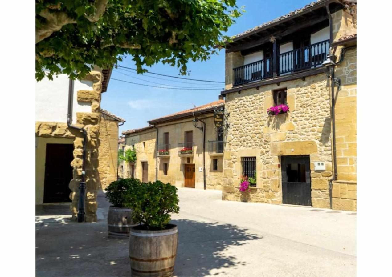 La Posada De Leza Laguardia Luaran gambar